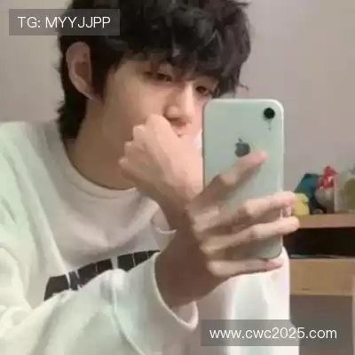 滑颢清